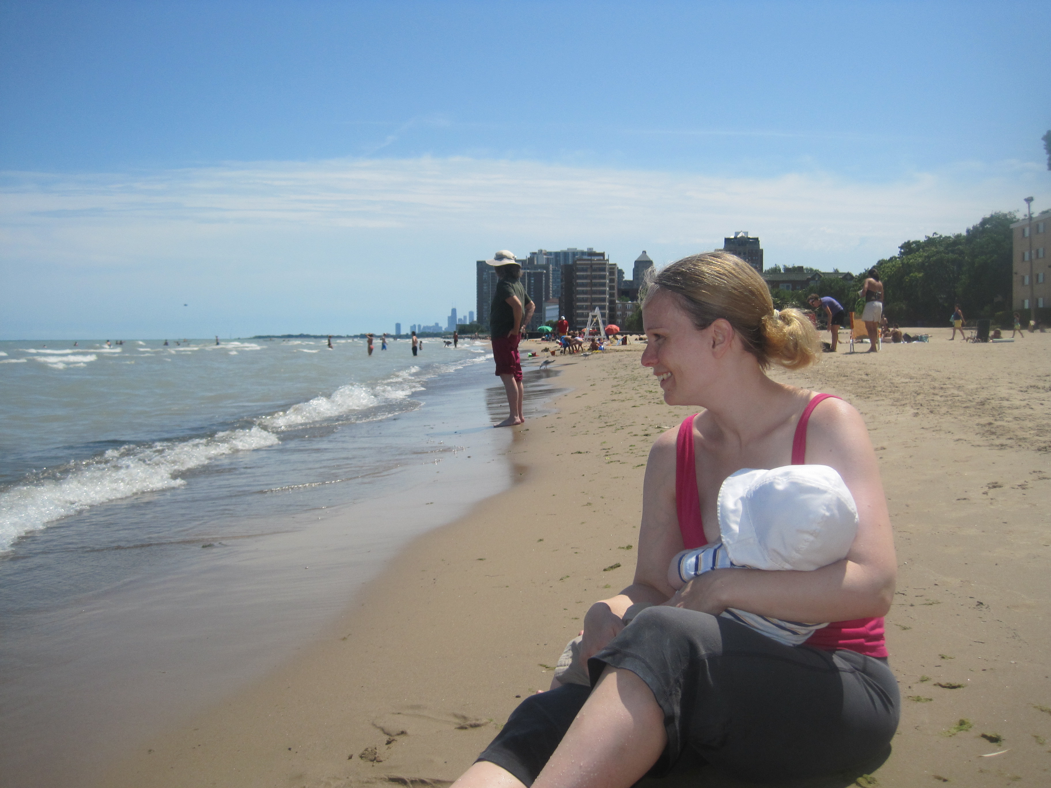 abby theuring, the badass breastfeeder, breastfeeding her son.