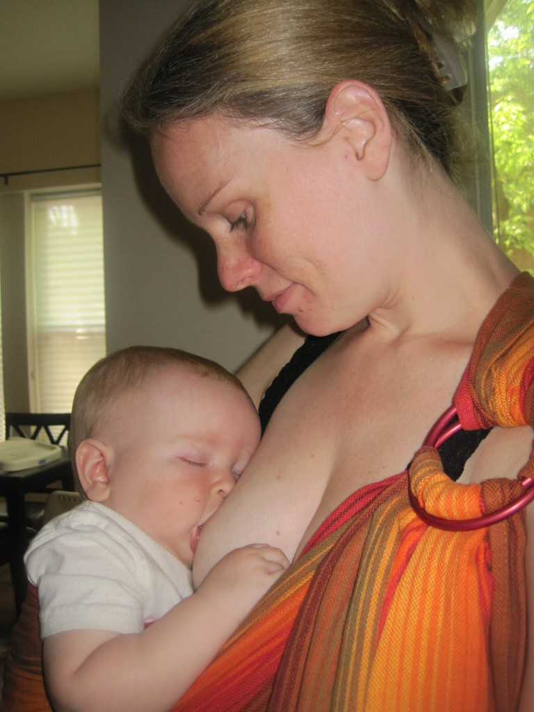 Abby Theuring, The Badass Breastfeeder, breastfeeding and babywearing.